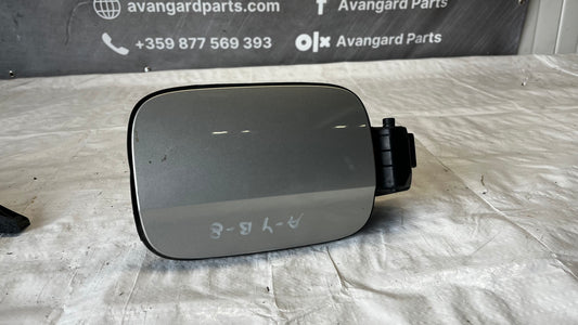 Audi A4 B8 капачка на резервоар