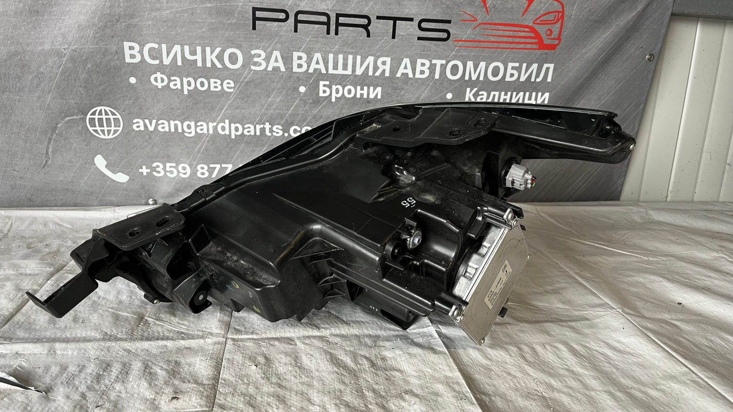 Десен фар Mazda 3 2014-2018