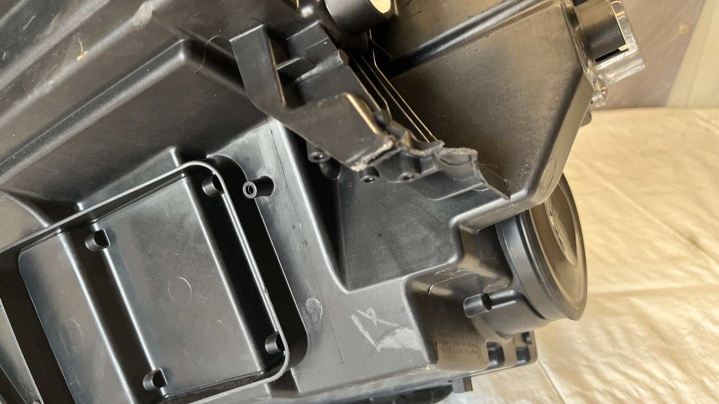 Skoda Karoq 17- десен фар