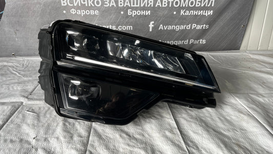Десен фар Skoda Karoq 2017-.