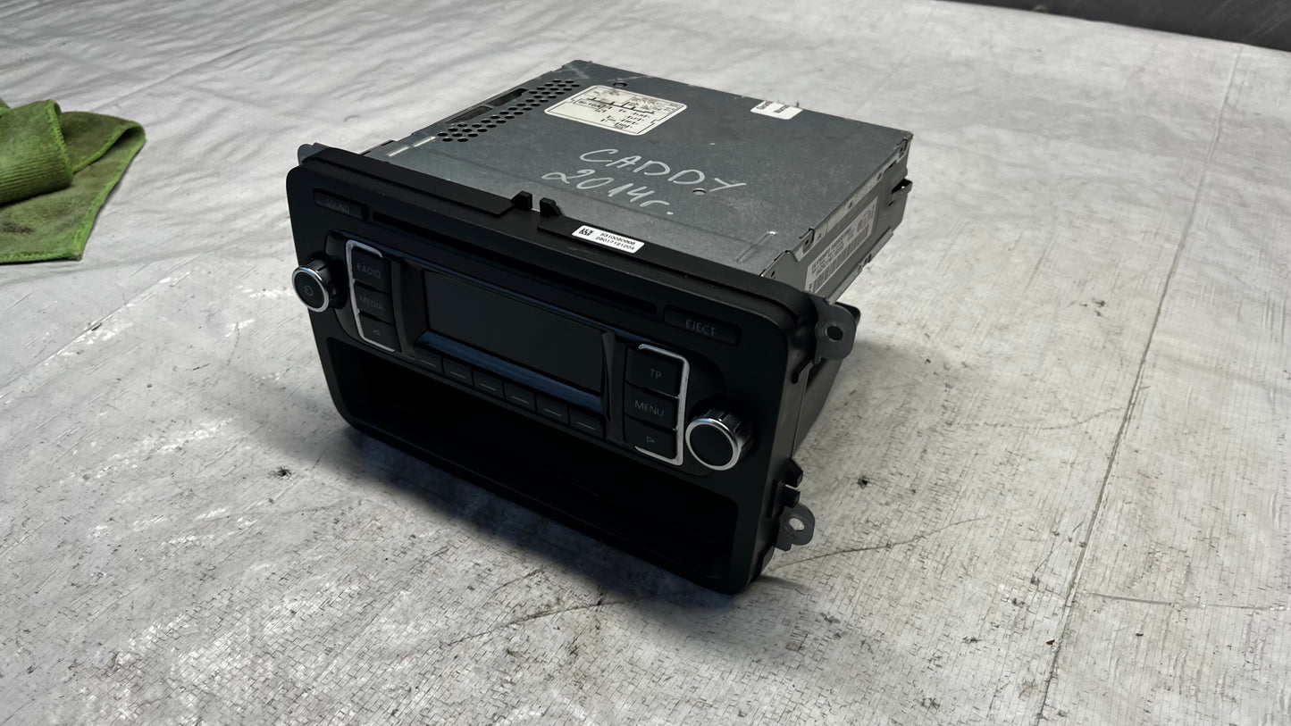 Volkswagen Caddy 2005 радио и CD