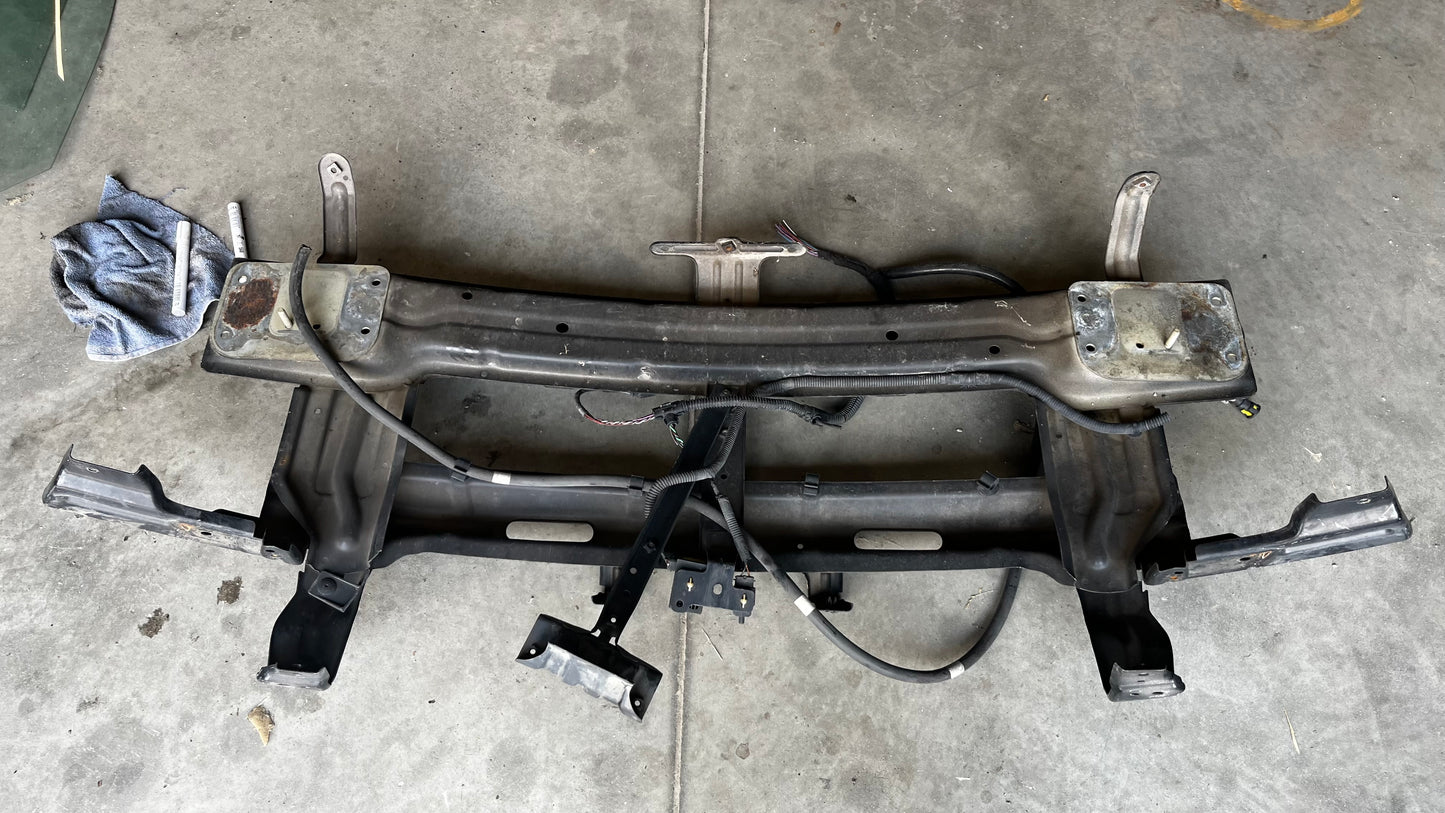 Chevrolet Captiva греда предна броня