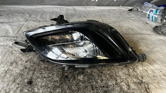 Opel Astra J ляв халоген