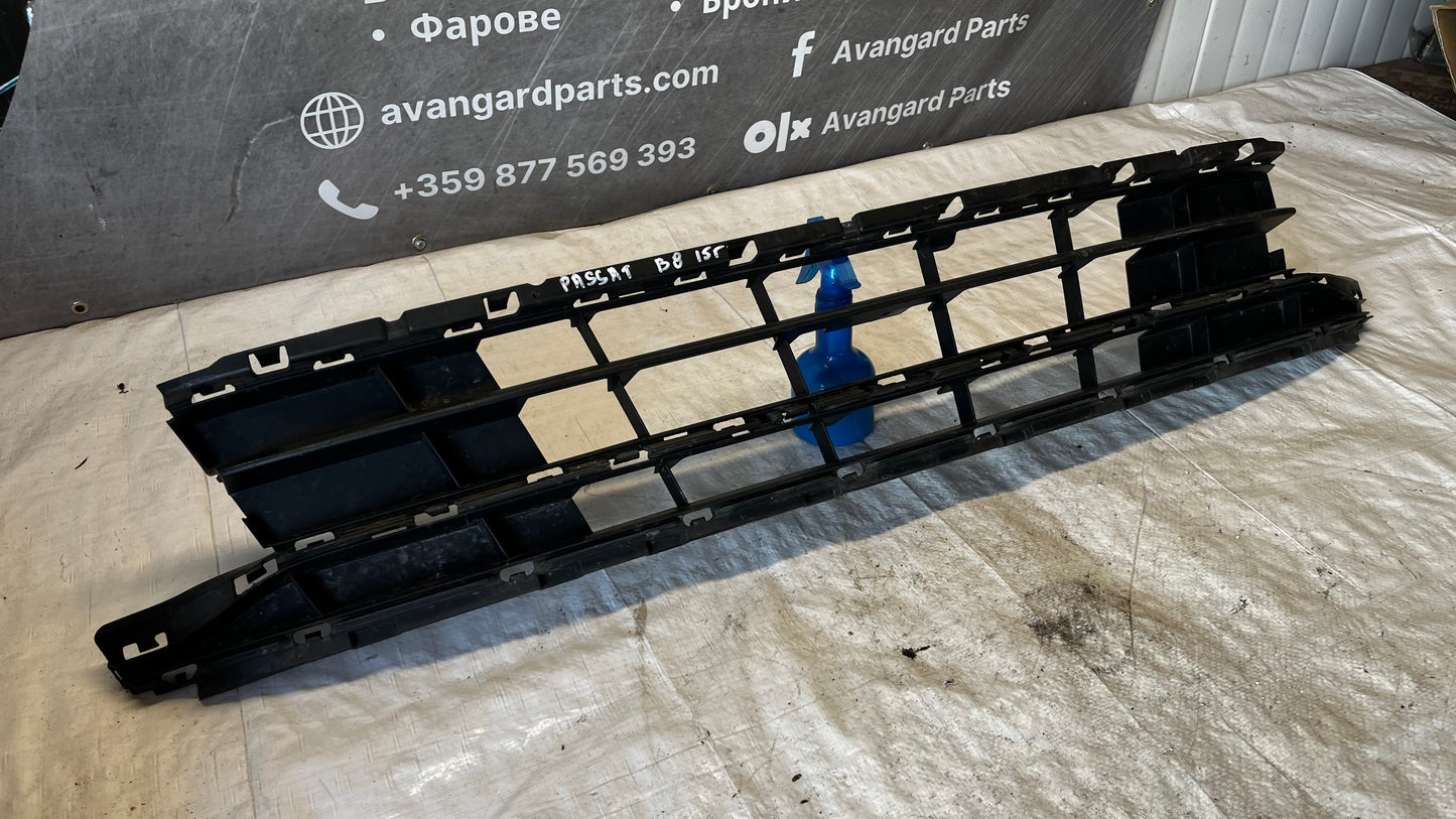 Volkswagen Passat 2015- решетка