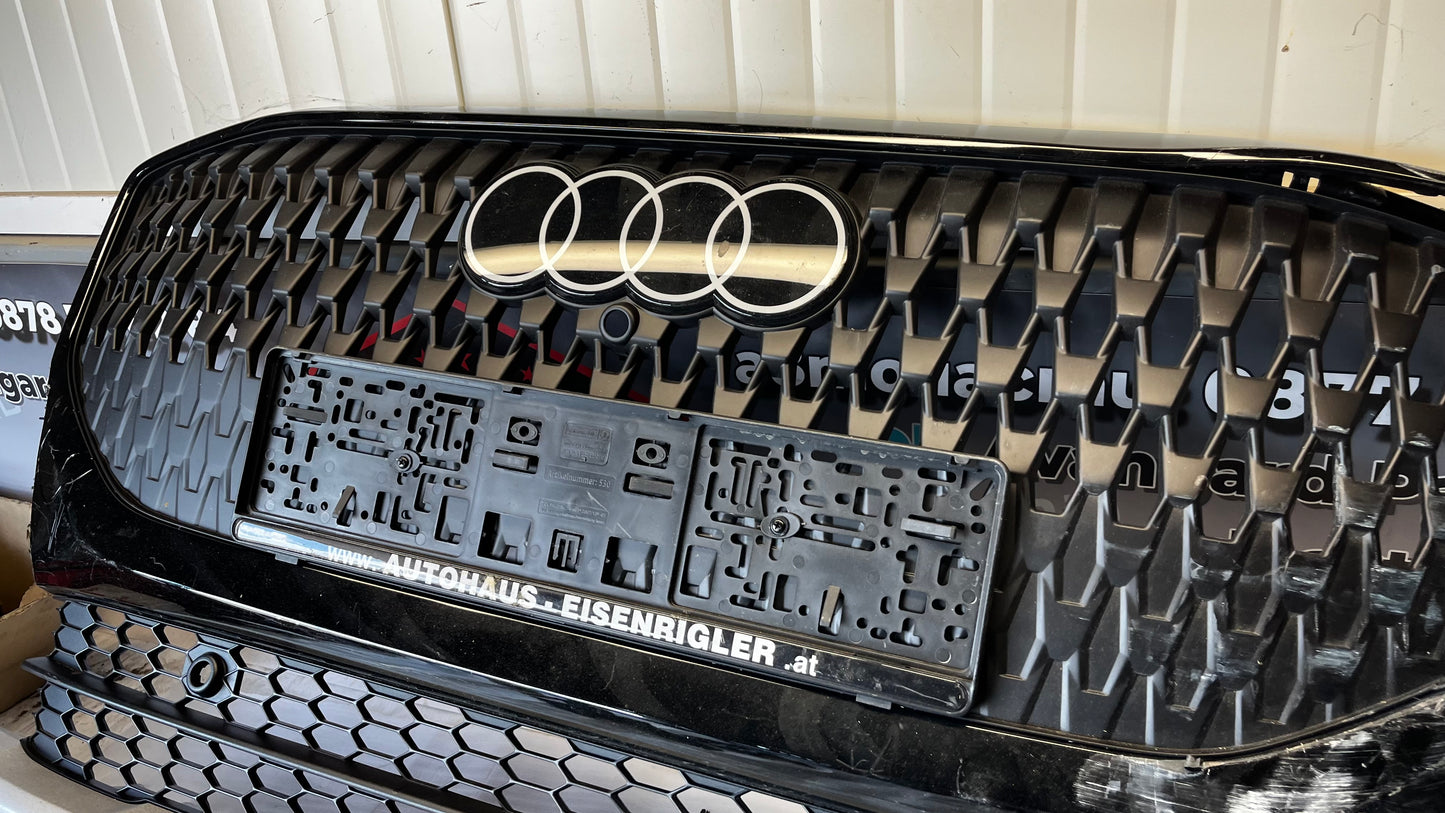 Audi Q3 25- предна решетка
