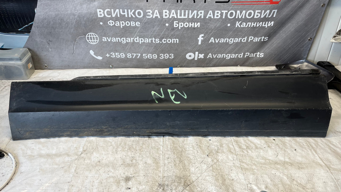 Volkswagen Tiguan декоративна лайстна предна лява