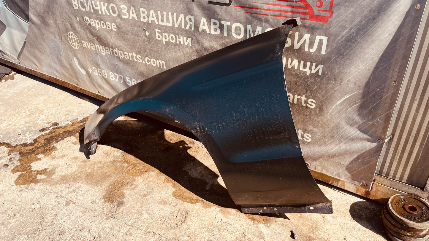 Ляв калник Ford Mustang 2010-2014