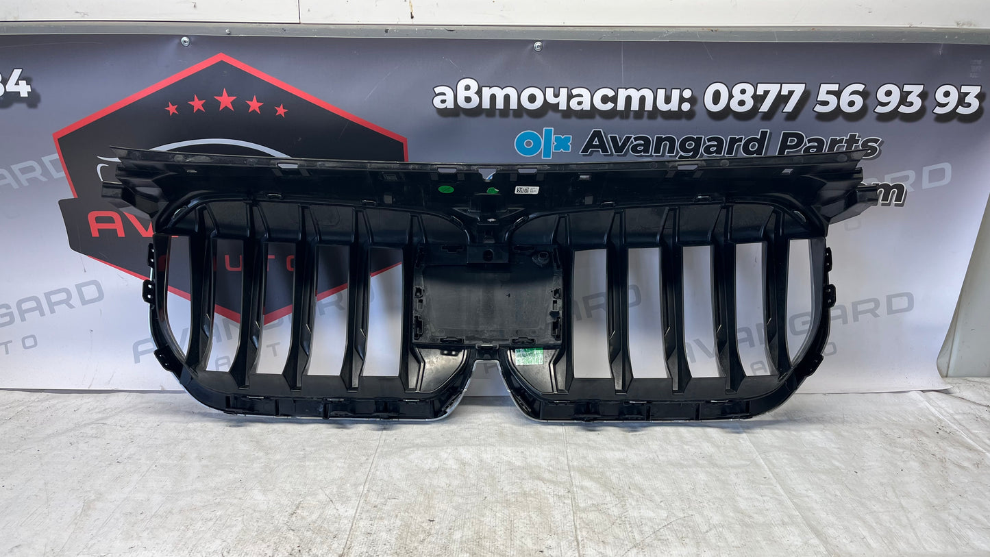 BMW X1 u11/u12 предна решетка/бъбреци