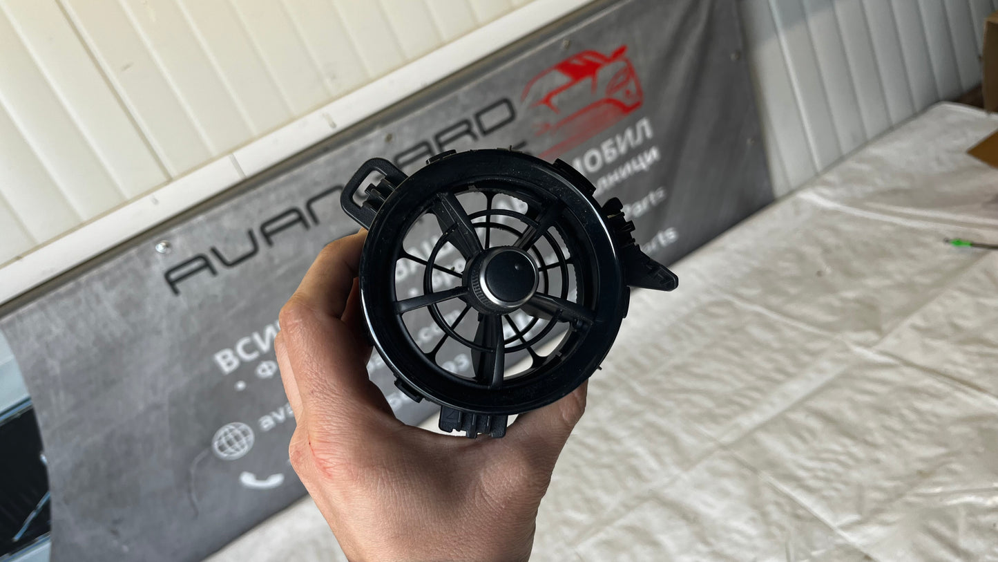 Toyota Yaris 3 духалка