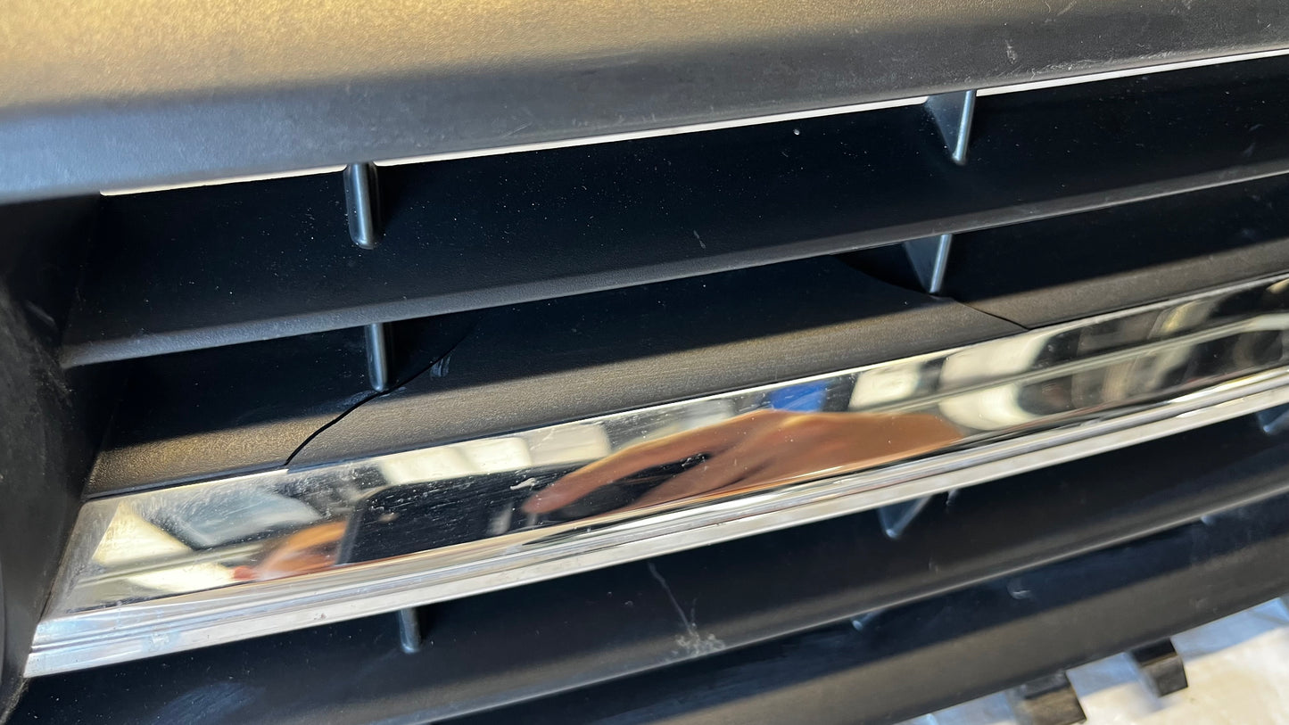 Volkswagen Transporter T6 предна решетка