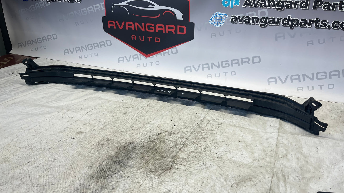 Toyota RAV 4 5 централна решетка