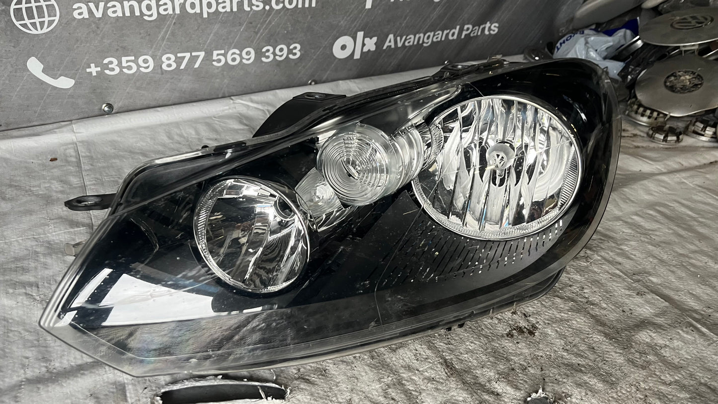 Volkswagen Golf 6 ляв фар