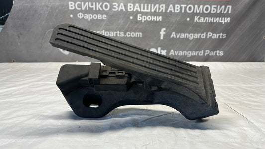 Volkswagen Golf Plus педал за газ