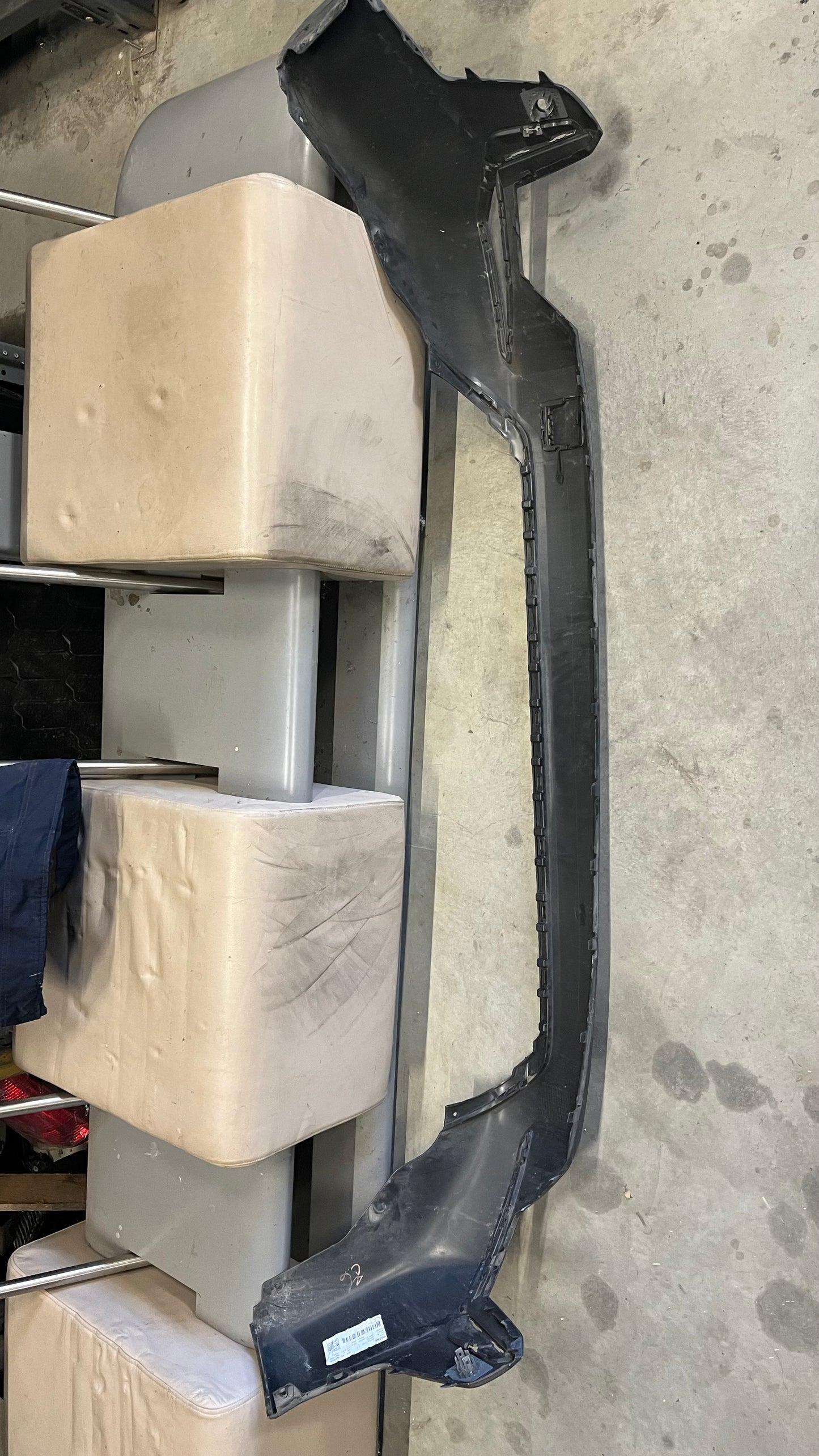 BMW X1 U11 дифузьор