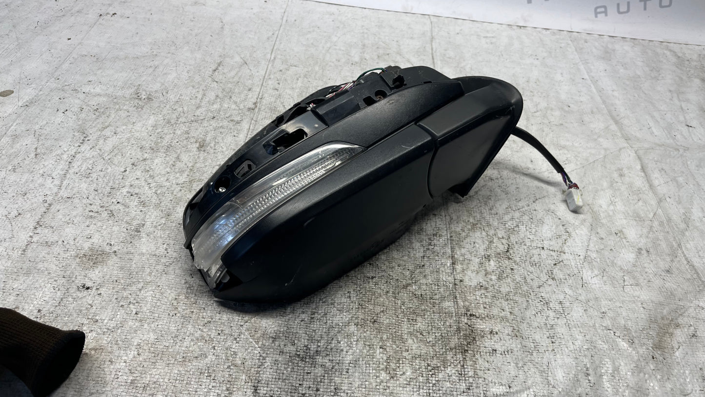 Toyota Hilux AN120 дясно огледало