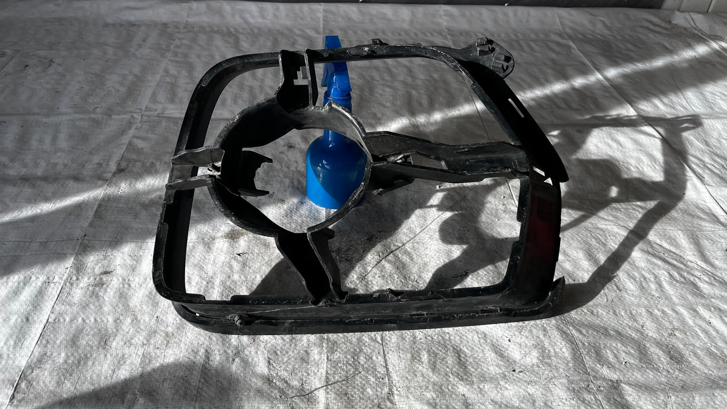 BMW X6 E71 решетка за халоген