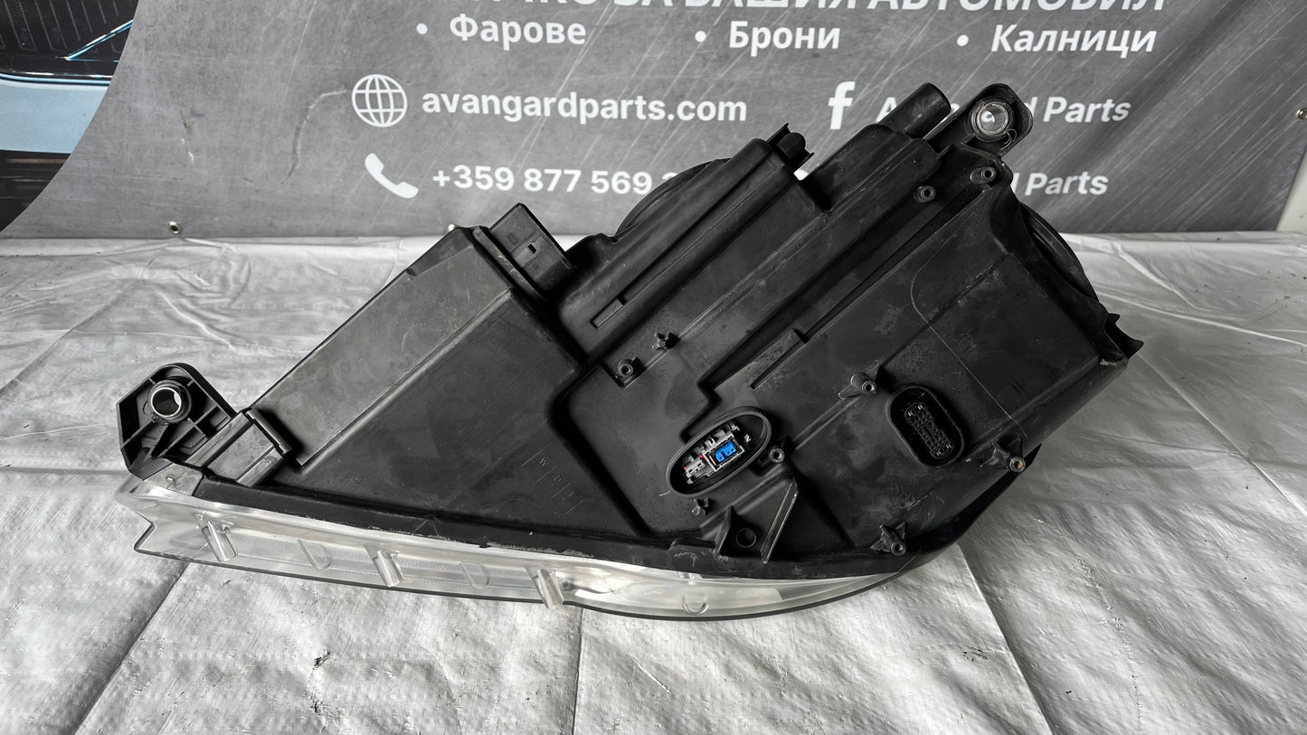 Десен фар Volkswagen Tiguan 2009-2016