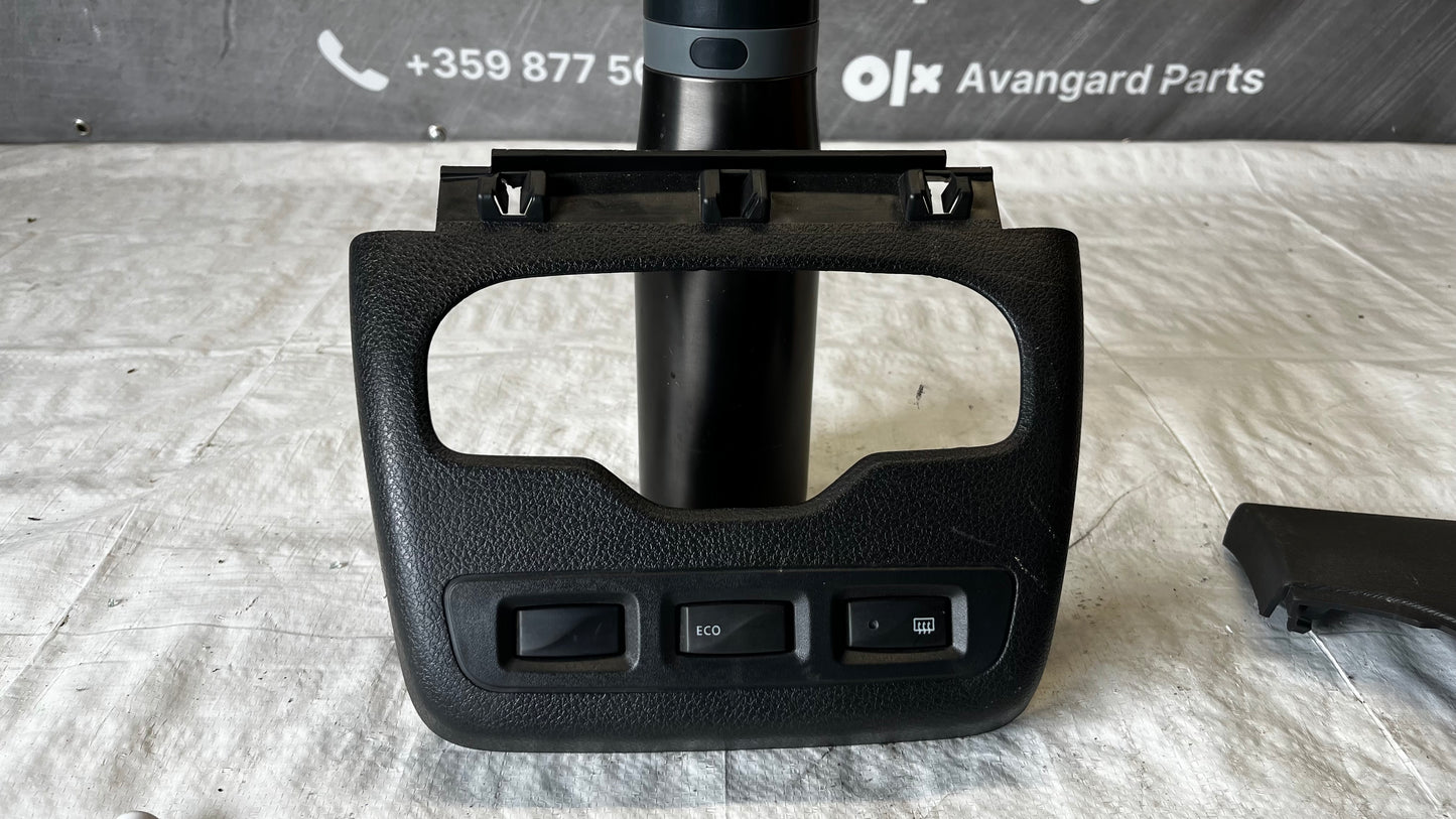 Dacia Dokker средна конзола