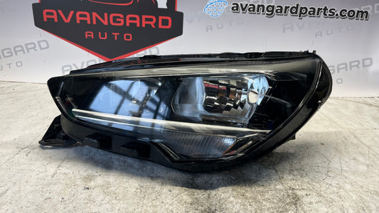 Opel Corsa F ляв фар