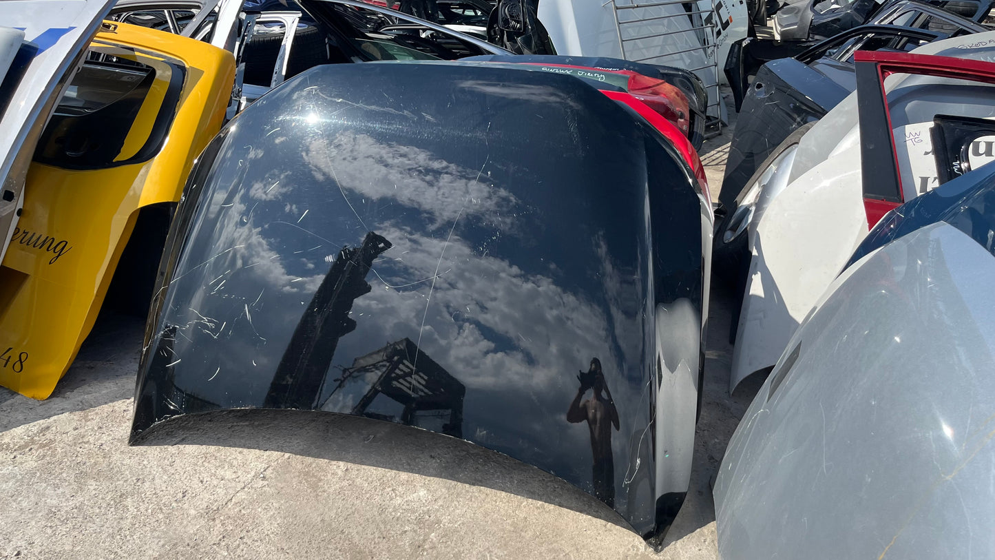 Преден капак Audi Q3 8U0