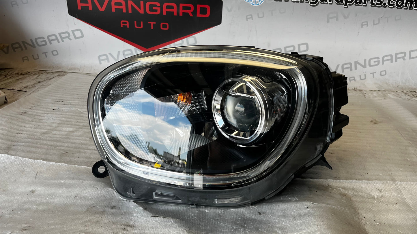 Mini Countryman F60 ляв фар