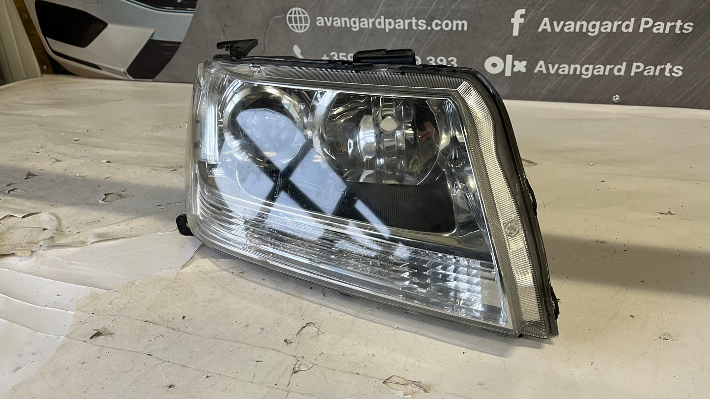 Десен фар Suzuki Grand Vitara 2009-