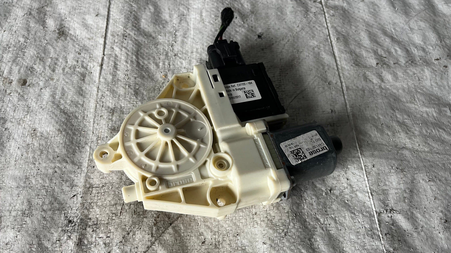 Jeep Renegade 18- моторче стъклоповдигач на предна лява врата