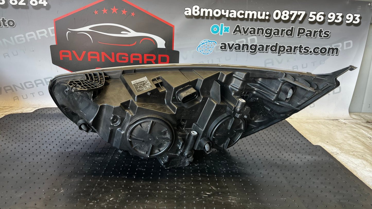 Ford Transit Custom десен фар