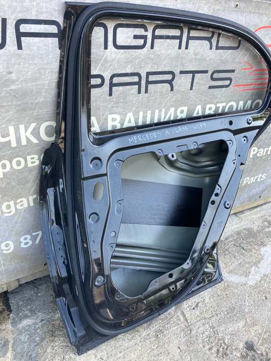 Задна дясна врата за Mercedes-Benz A-class W177