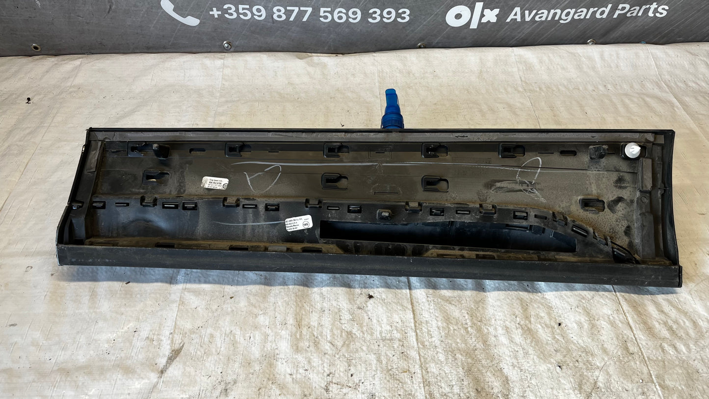 Audi Q5 2018- декоративна лайстна задна лява