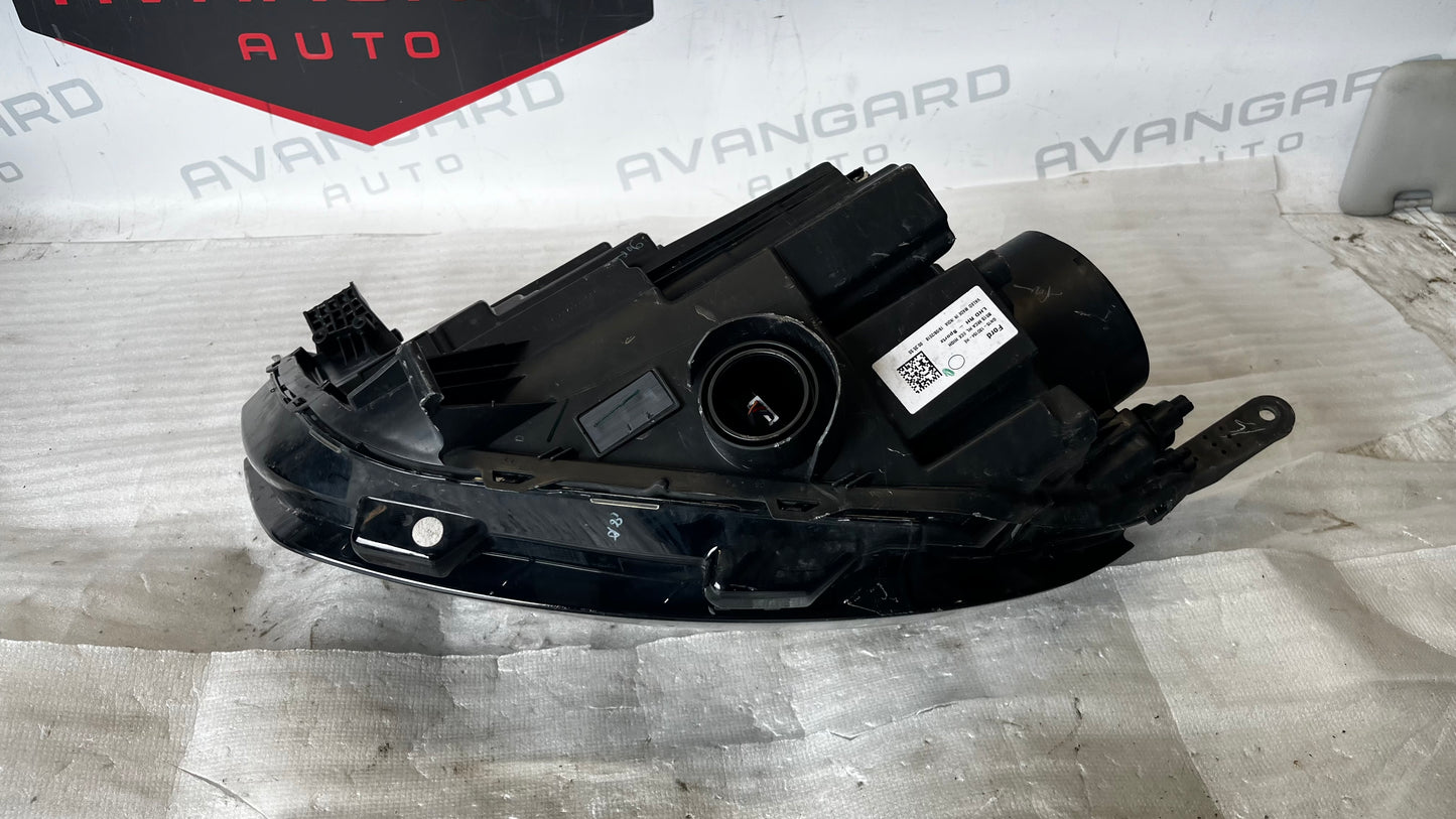 Ford Ecosport 2 ляв фар