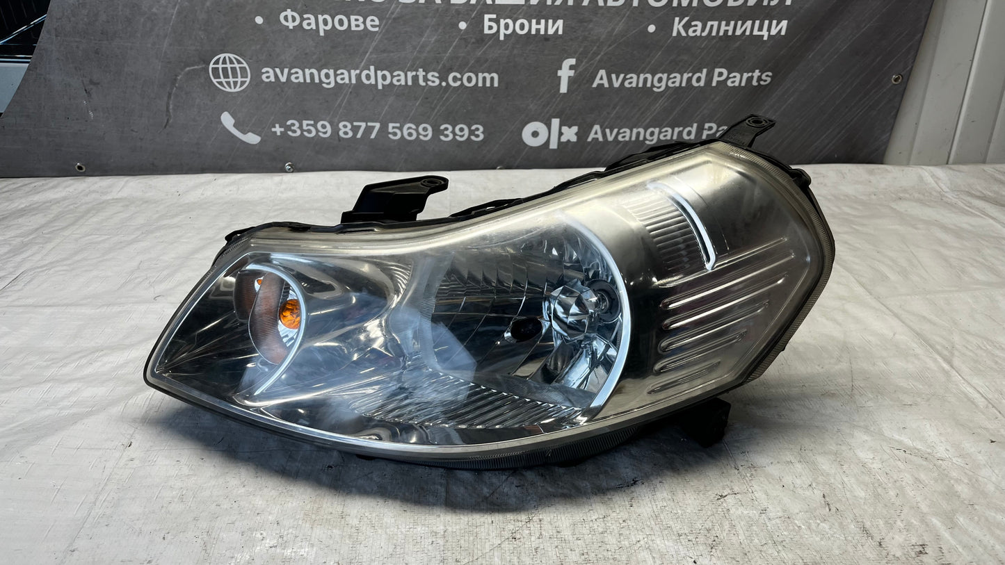Suzuki SX4 ляв фар