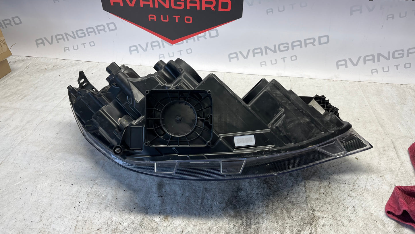 Ford Transit Custom ляв фар