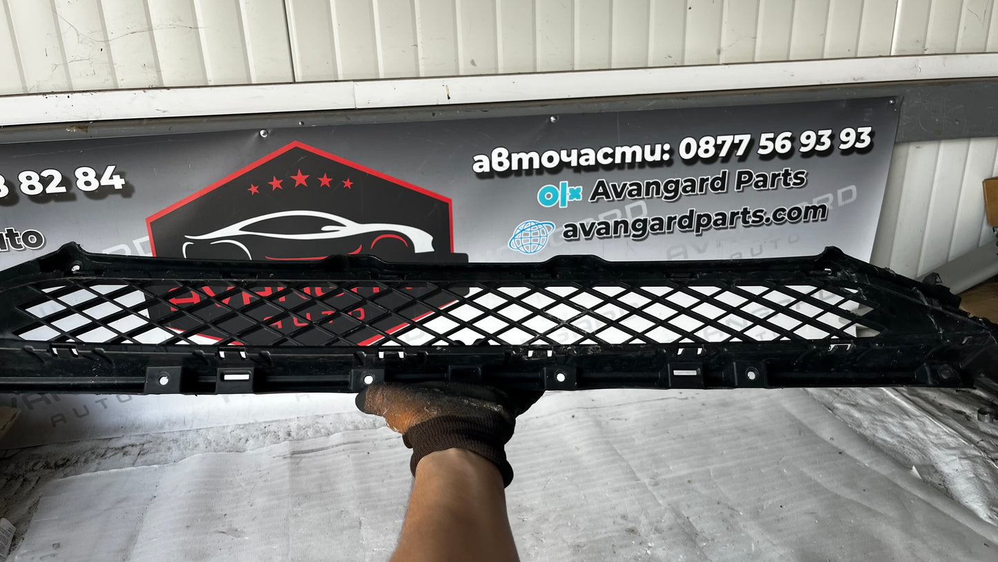 MG3 24- предна решетка