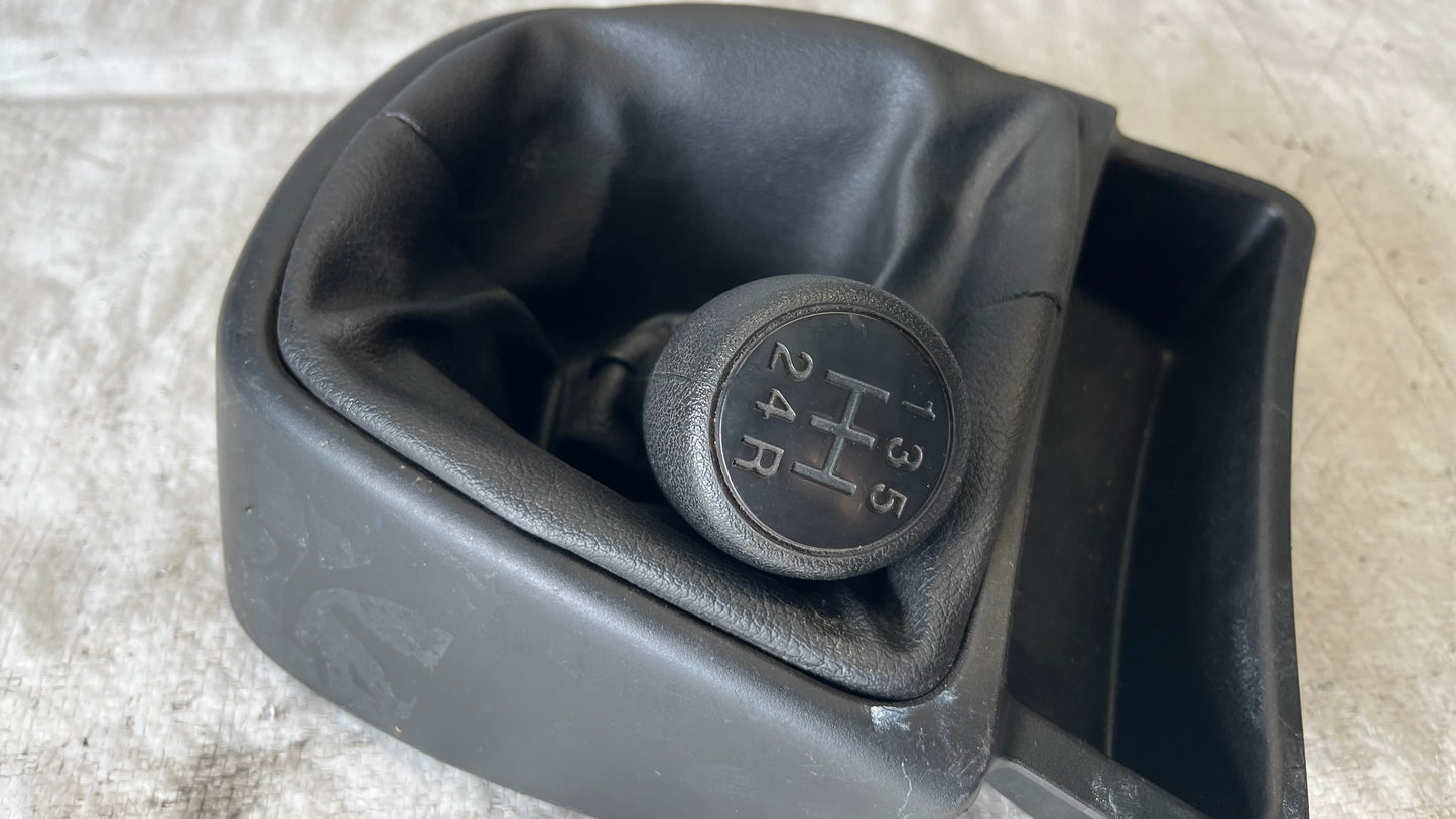 Fiat Qubo скоростен лост с маншон, топка и лайстна