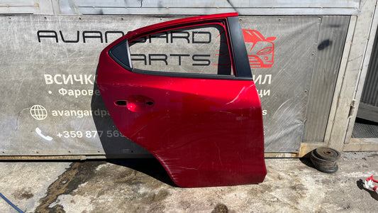 Задна дясна врата Mazda 3 2014-2018