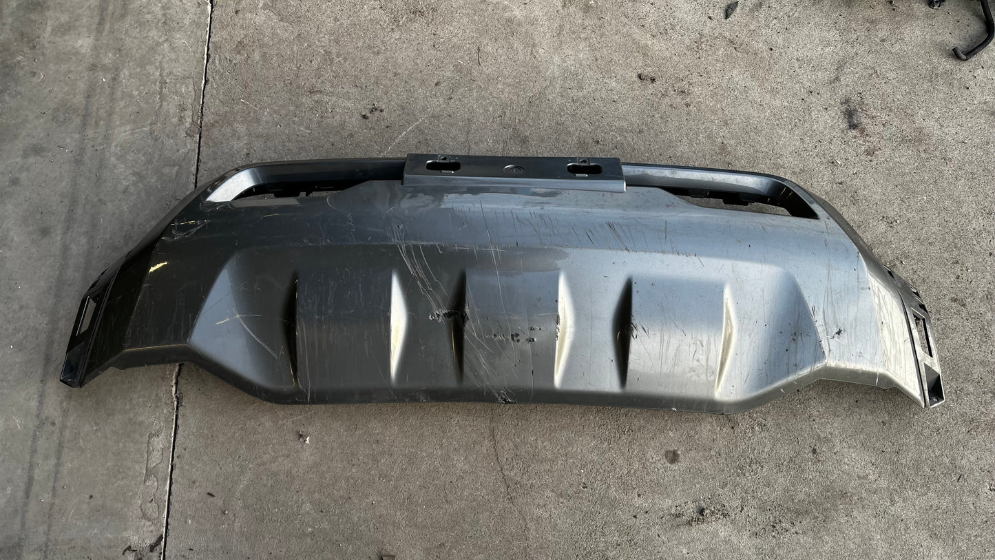 Toyota Hilux Lift 20- панел от предна броня