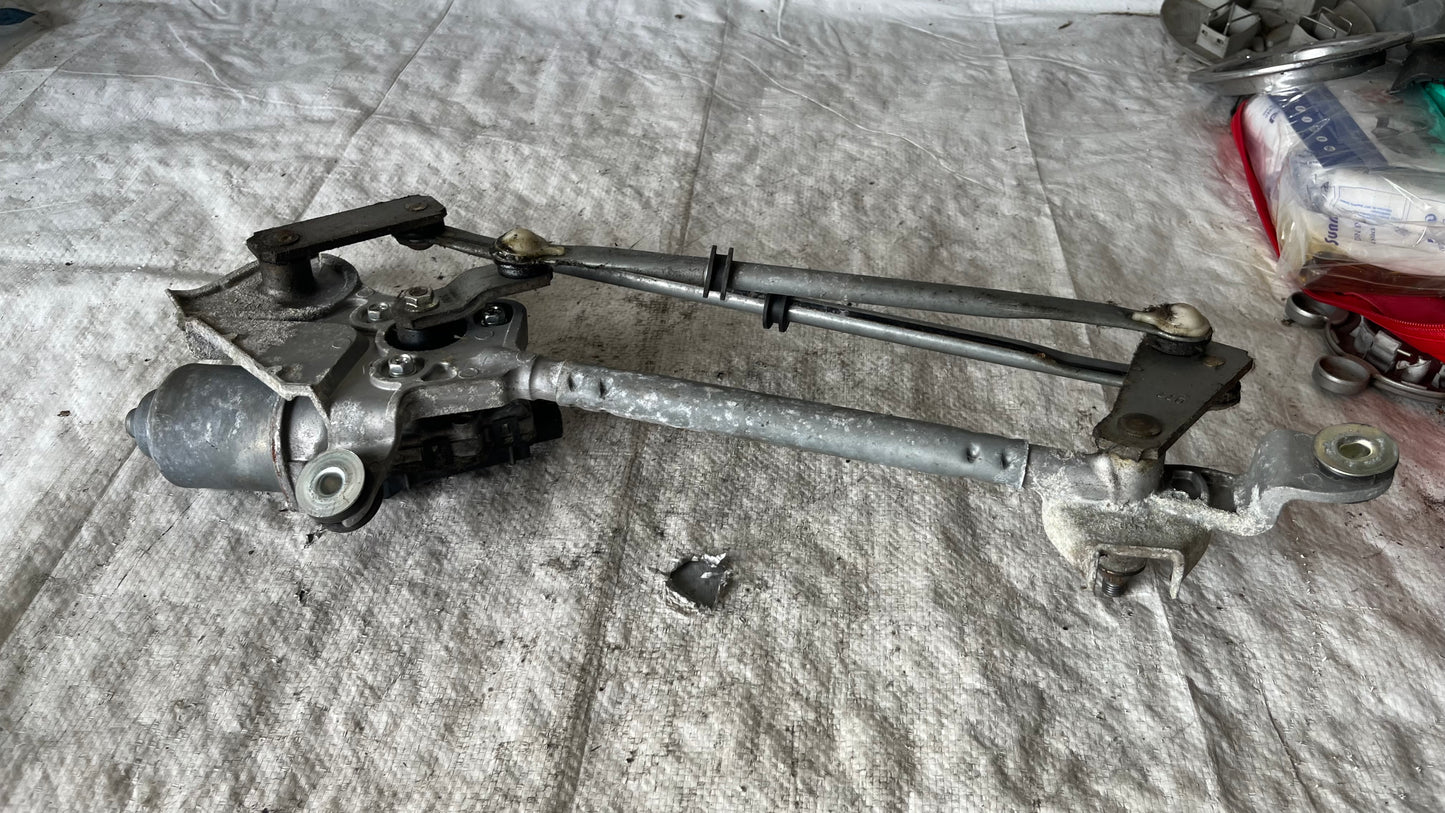 Subaru Impreza моторче предни чистачки