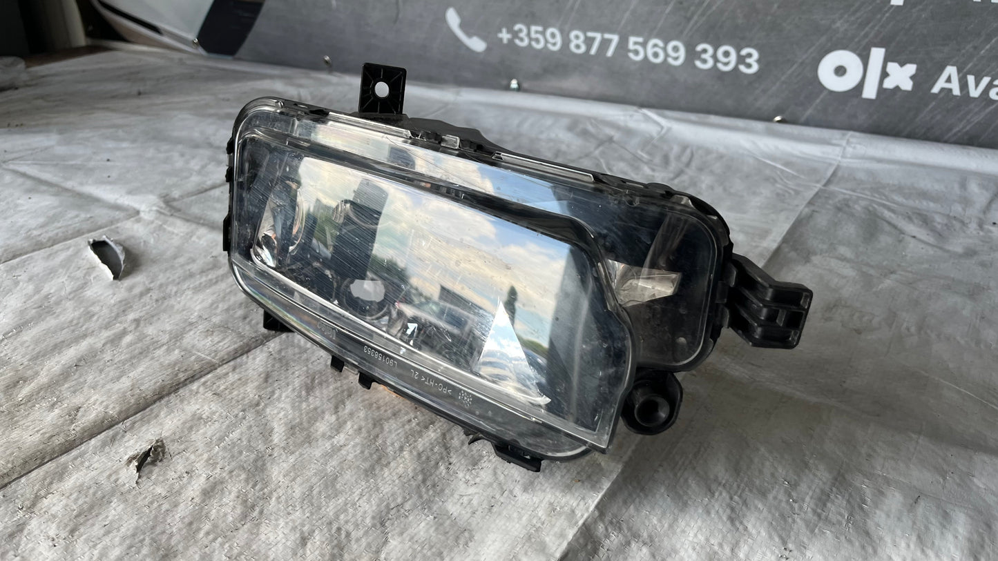 Десен халоген Volkswagen Transporter T6