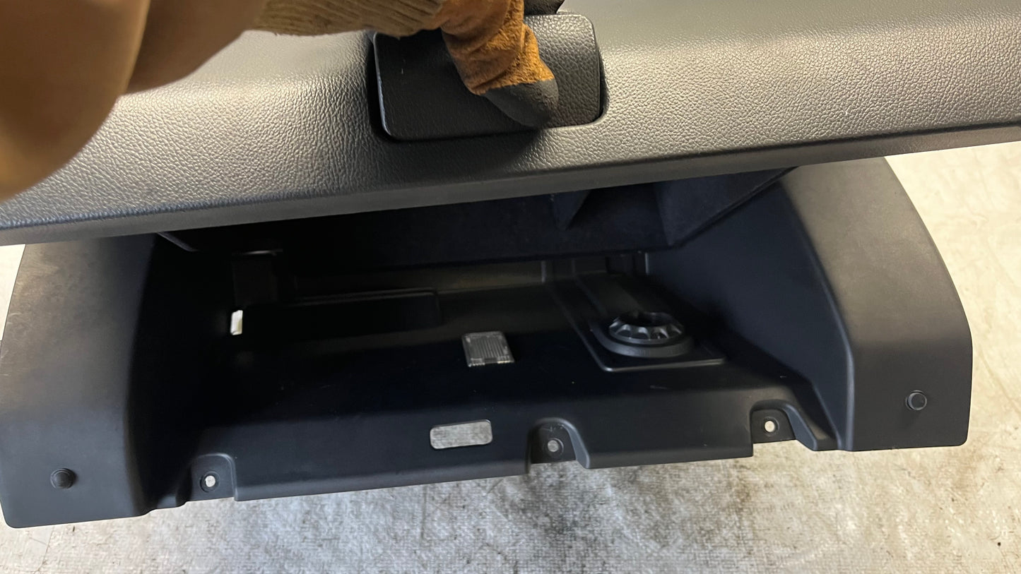 Chevrolet Captiva 06- жабка