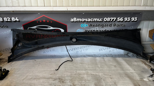 Subaru Forester решетка под чистачки
