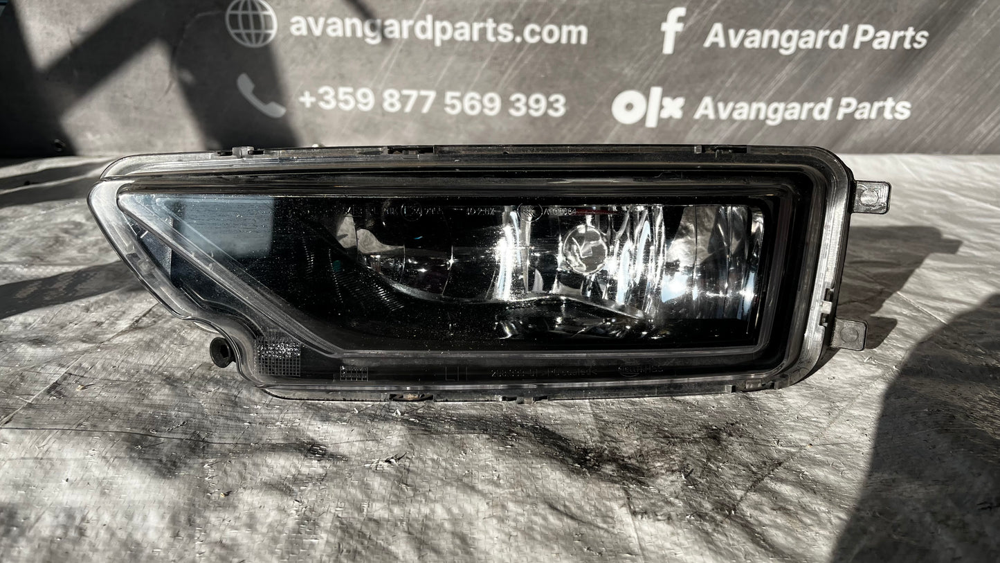 Volkswagen Amarok 16- ляв халоген