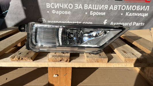 Десен халоген VW Tiguan 2016-