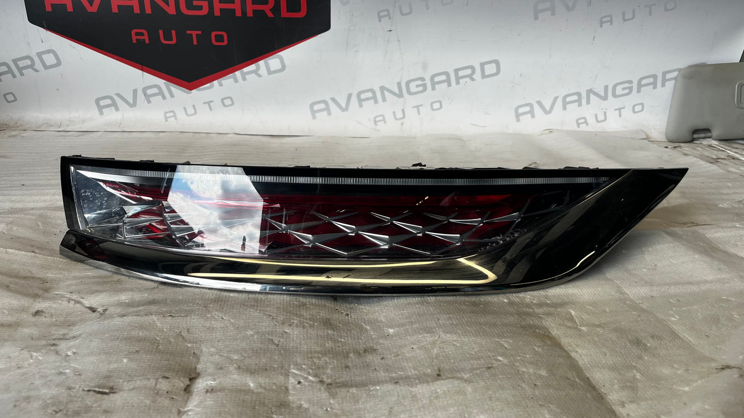 Citroen DS7 ляв фар