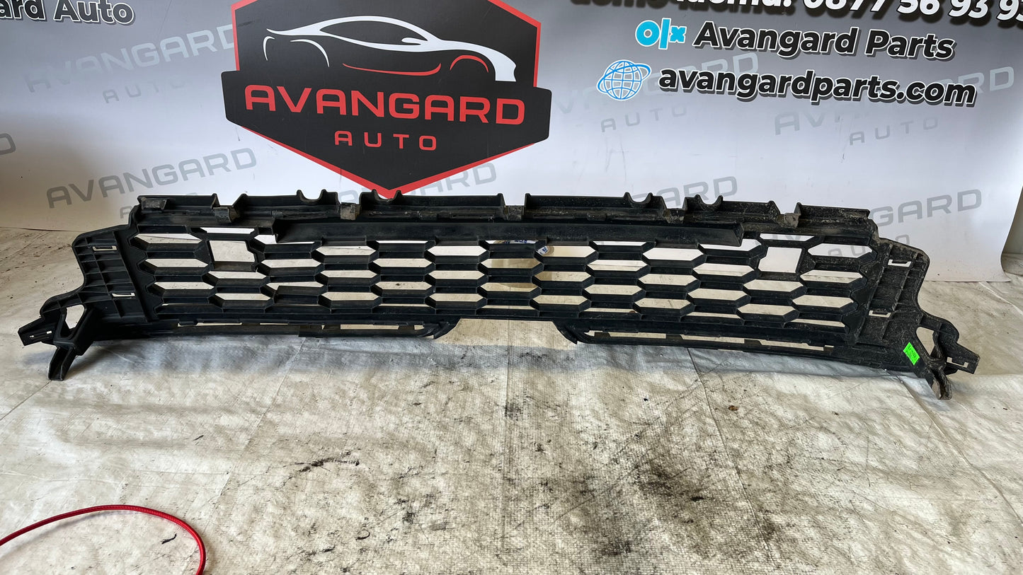 Skoda Kamiq 18- предна решетка