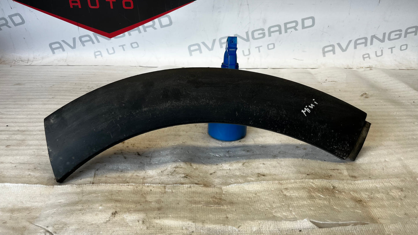 Mini R50 R52 вежда предна лява