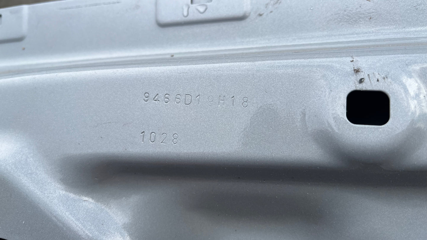 Задна дясна врата BMW 2 F46 2014-2022