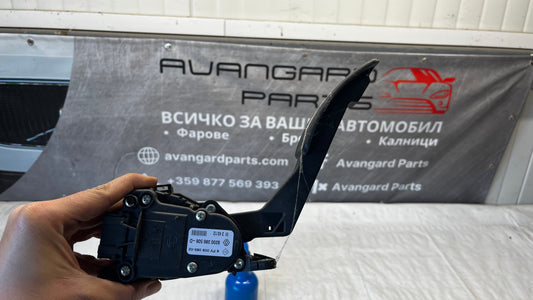 Dacia Duster педал за газ