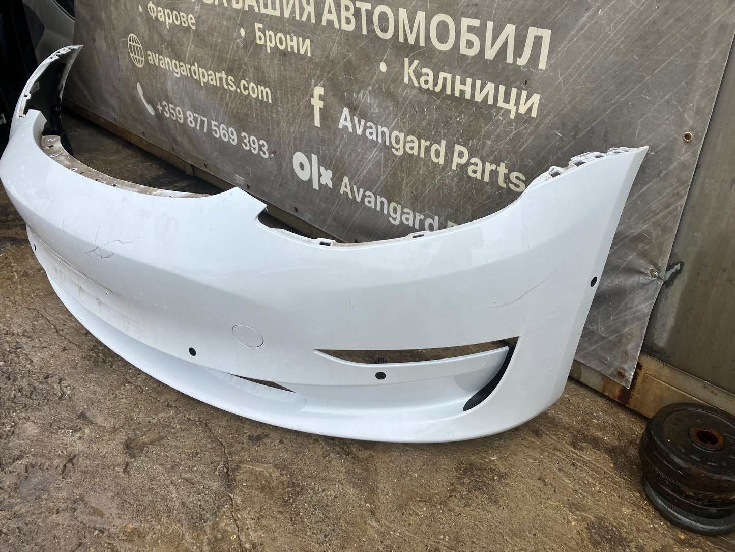 Предна броня за TESLA MODEL 3
