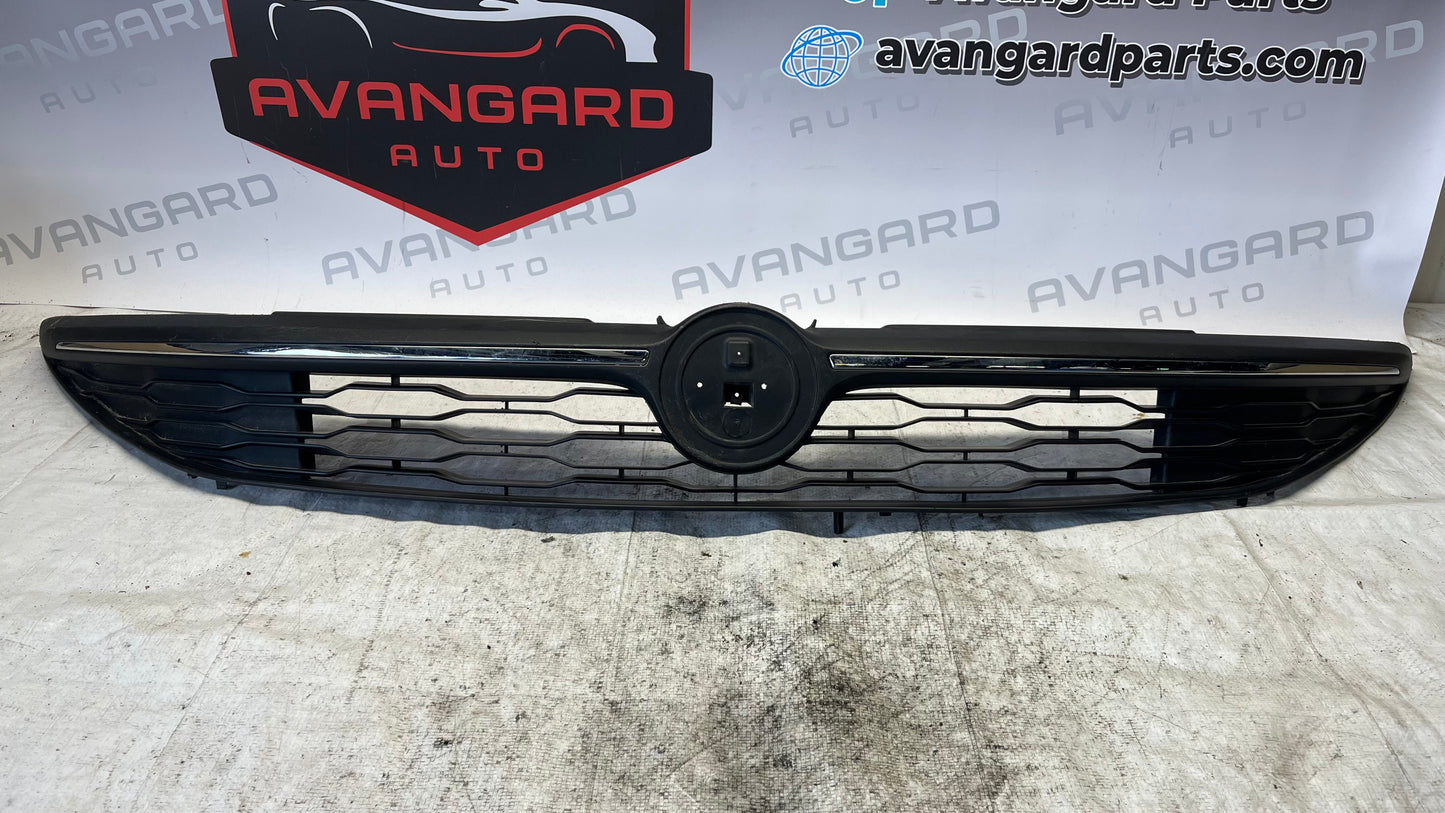 Предна решетка Fiat Doblo 2 Facelift 2010-2022